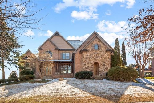 2613 Northern Oak Dr, Braselton, GA, 30517-6061 | Card Image