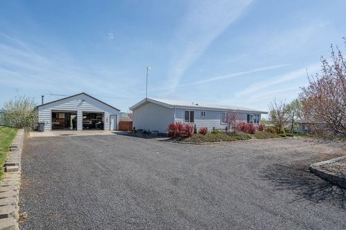 810 N 1st St, Garfield, WA, 99130-5174 | Card Image