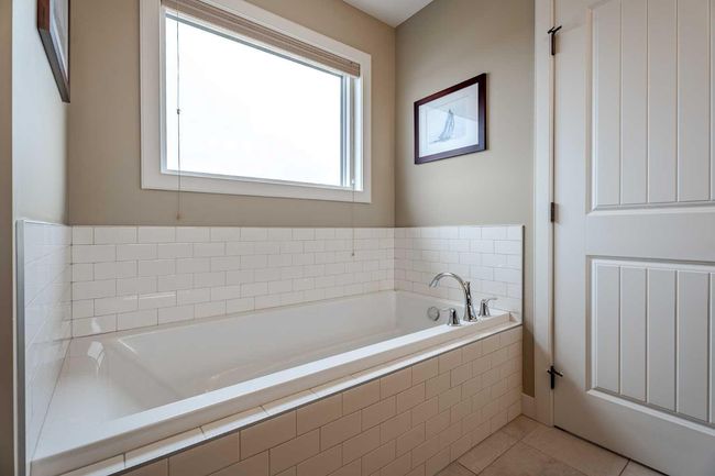 20 Drake Landing Grove, House other with 5 bedrooms, 4 bathrooms and 5 parking in Okotoks AB | Image 21