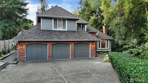 1810 Brookmonte Dr Se, Puyallup, WA, 98372-5168 | Card Image