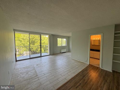 702-2059 Huntington Ave, ALEXANDRIA, VA, 22303-1610 | Card Image