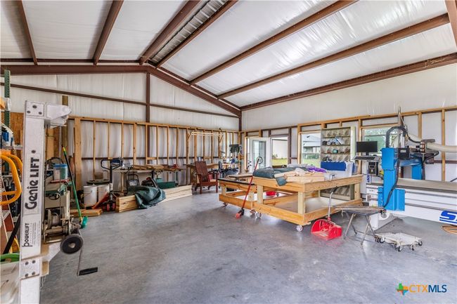 00 Dagg Rd, Home with 1 bedrooms, 2 bathrooms and null parking in Yoakum TX | Image 4