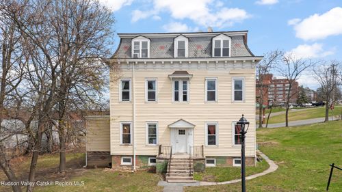 834-828834 Warren St, Hudson, NY, 12534-3008 | Card Image