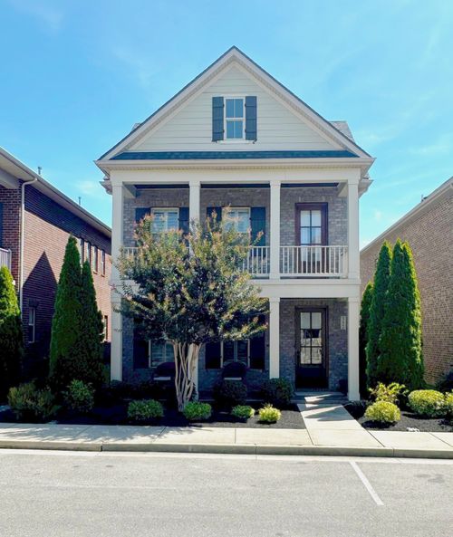 352 Cornelius Way, Hendersonville, TN, 37075-2985 | Card Image