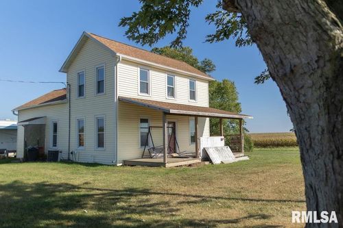 16853 N Wright Rd, Lewistown, IL, 61542-8945 | Card Image