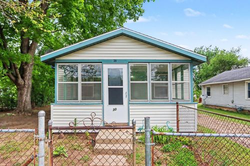 30 Avenue B, Springfield, MI, 49037-8213 | Card Image