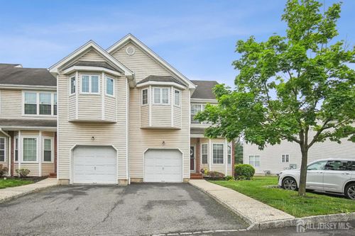 38 E Burgess Dr, Piscataway, NJ, 08854-6658 | Card Image