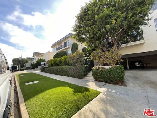 2-11835 Dorothy St, Los Angeles, CA, 90049 | Card Image