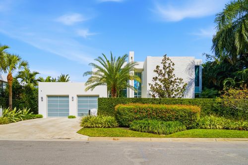 125 Churchill Rd, West Palm Beach, FL, 33405-4143 | Card Image