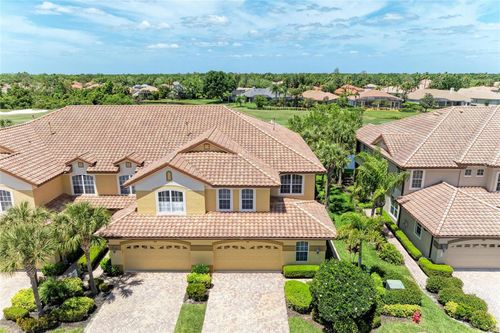 8432 Miramar Way, Lakewood Ranch, FL, 34202 | Card Image