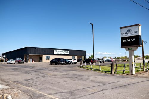 904 S Greenwood St, Shoshone, ID, 83352-5336 | Card Image