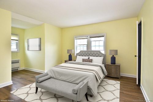 2-73 Wilson St, Stamford, CT, 06902-5617 | Card Image