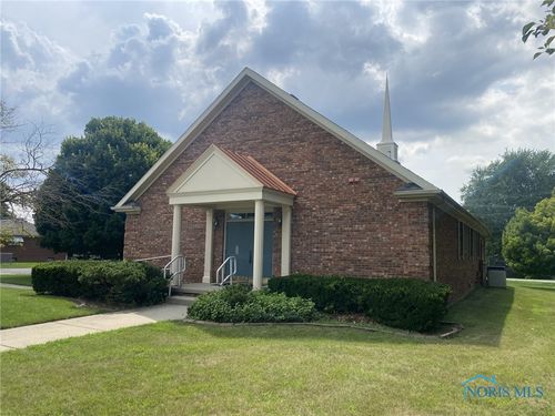 605 Glenwood Rd, Rossford, OH, 43460-1507 | Card Image