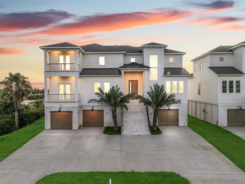 430 81st St, Galveston, TX, 77554-7000 | Card Image