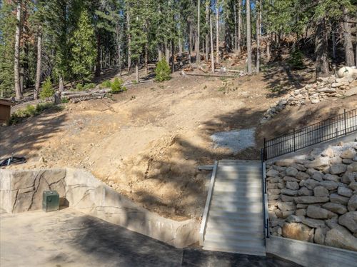 7440 Henness Ridge Road, Yosemite West, CA, 95389 | Card Image