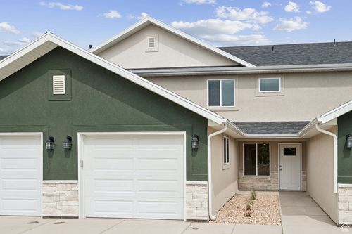 h-1615 N Angel St, Layton, UT, 84041-1908 | Card Image