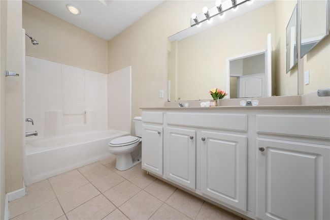 APT-105 - 12107 Poppy Field Ln, Condo with 2 bedrooms, 2 bathrooms and null parking in Orlando FL | Image 21