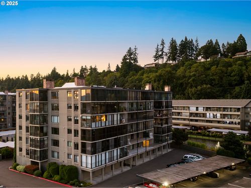 6304-5545 E Evergreen Blvd, Vancouver, WA, 98661-6699 | Card Image
