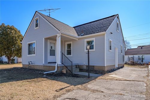 3250 Campus Dr, Dayton, OH, 45406-4123 | Card Image