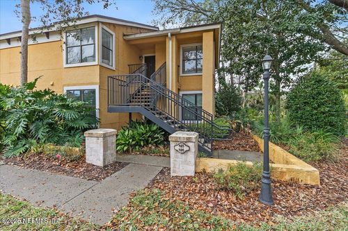 825 Shoreline Cir, PONTE VEDRA BEACH, FL, 32082-2740 | Card Image