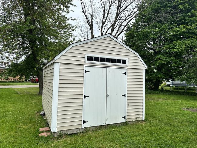 19 Hickory St, House other with 3 bedrooms, 3 bathrooms and null parking in Silver Creek NY | Image 4