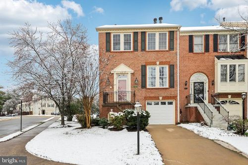 9193 Merrybell Ct, MANASSAS, VA, 20110-5955 | Card Image