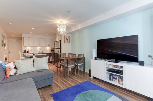 208-55 Eighth Ave, New Westminster, BC, V3L0E8 | Card Image