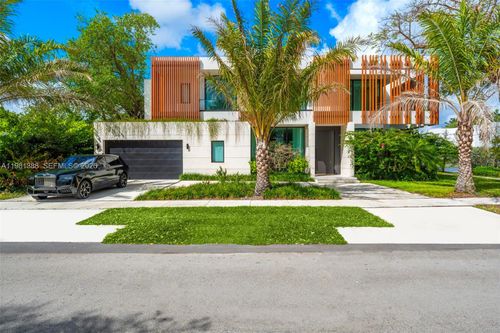 7700 Sw 50th Ct, Miami, FL, 33143-6027 | Card Image