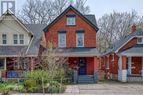 583 Rosedale St, London, ON, N6B2C7 | Card Image