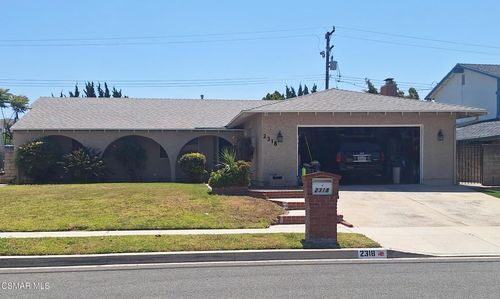 2318 Medina Ave, Simi Valley, CA, 93063-2650 | Card Image