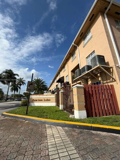 apt-103-17415 Nw 75th Pl, Hialeah, FL, 33015-7139 | Card Image