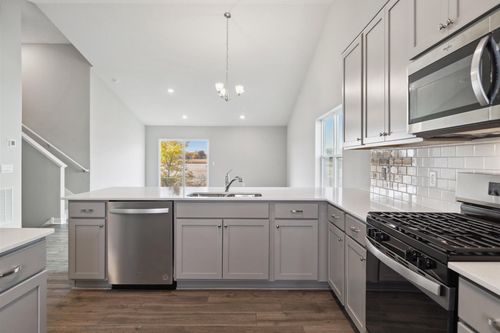 1695 Denali Drive, Shakopee, MN, 55379 | Card Image