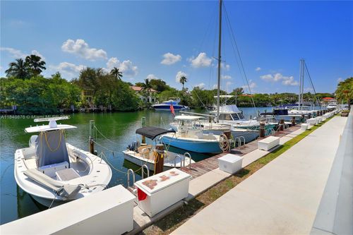 apt-203-100 Edgewater Dr, Coral Gables, FL, 33133-6938 | Card Image