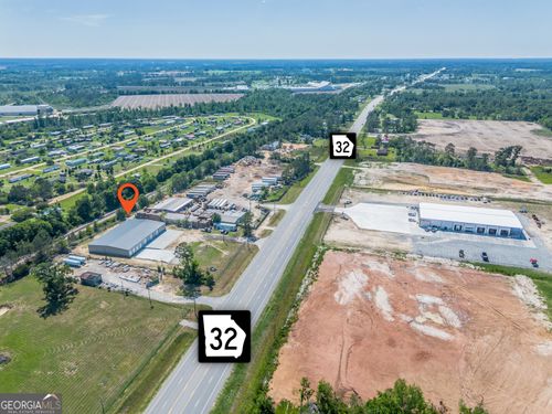 3793 Ga Highway 32 W, Douglas, GA, 31533-9096 | Card Image