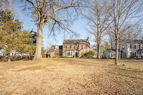 1140 S Geyer Rd, Kirkwood, MO, 63122-7137 | Card Image