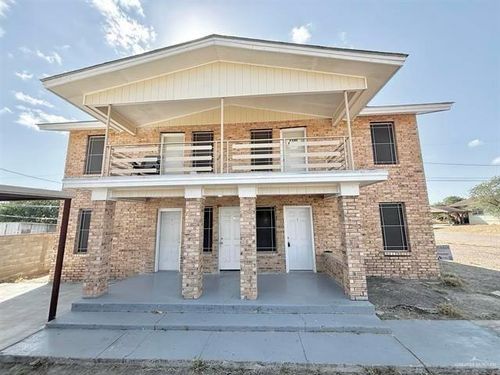 1109 Jackson St, Zapata, TX, 78076-0109 | Card Image