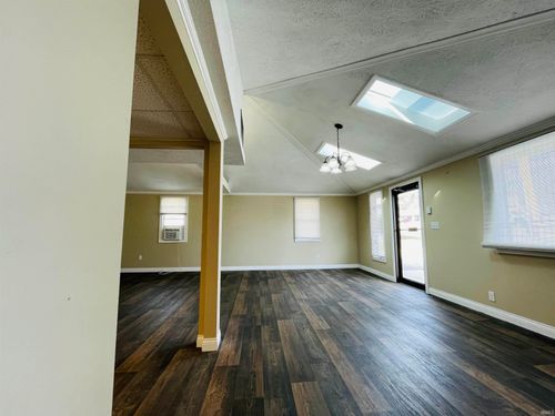 5595 W State Road 46, Bloomington, IN, 47404-9651 | Card Image