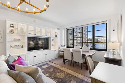 4i-1425 Hudson St, Hoboken, NJ, 07030-6170 | Card Image