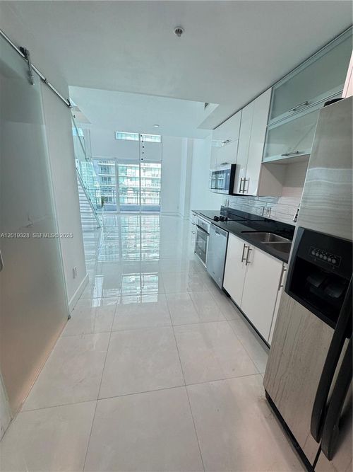 2006-60 Sw 13th St, Miami, FL, 33130-4350 | Card Image