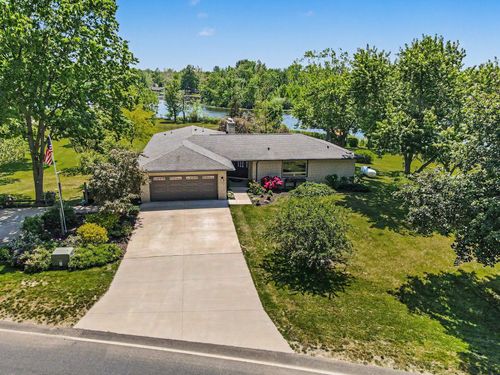 47233 County Road 380, Grand Junction, MI, 49056-9485 | Card Image