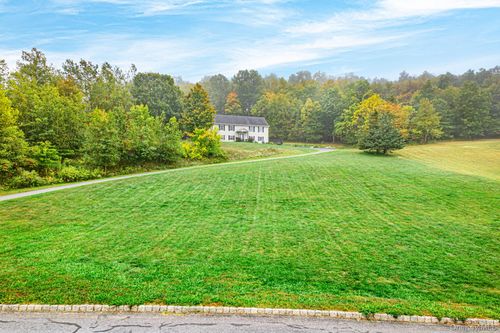 96 Bender Rd, Westtown, NY, 10998-3504 | Card Image