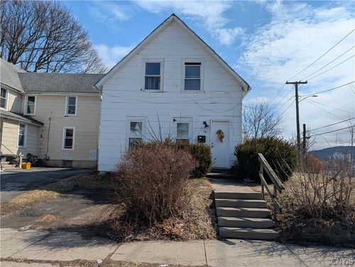 162 Oak St, Binghamton, NY, 13905-3037 | Card Image
