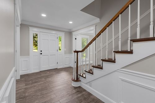 706 N Rutherford Blvd, Murfreesboro, TN, 37130-3147 | Card Image