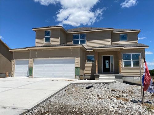 18970 W 193rd Ter, Spring Hill, KS, 66083 | Card Image