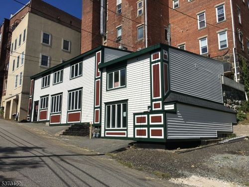 712 Main St, Boonton Twp, NJ, 07005-1469 | Card Image