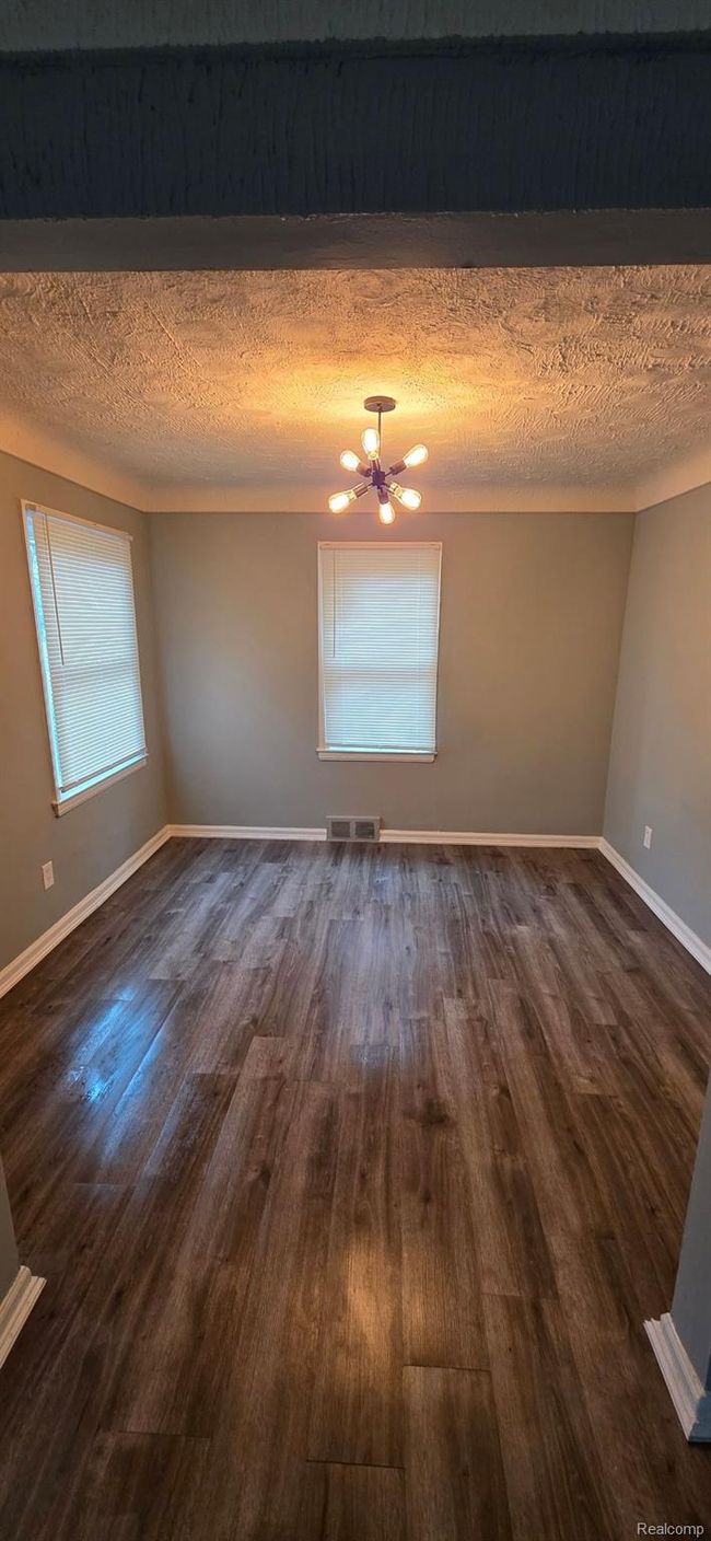 17217 Shaftsbury Ave, House other with 3 bedrooms, 1 bathrooms and null parking in Detroit MI | Image 7