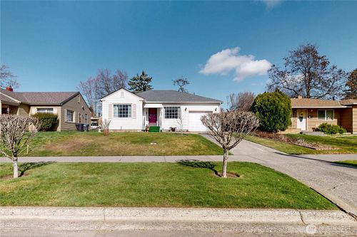 617 Balm Street, Walla Walla, WA, 99362 | Card Image