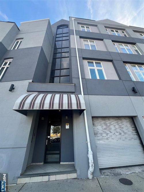 310 Passaic, Harrison, NJ, 07029 | Card Image