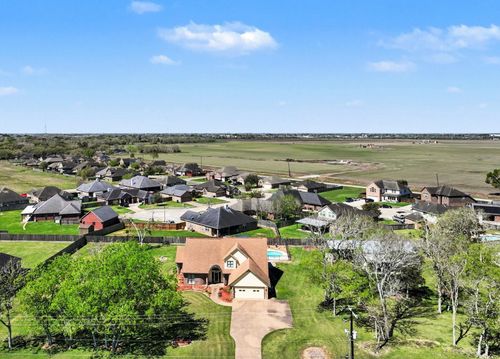 3913 County Road 106, Bay City, TX, 77414-4894 | Card Image