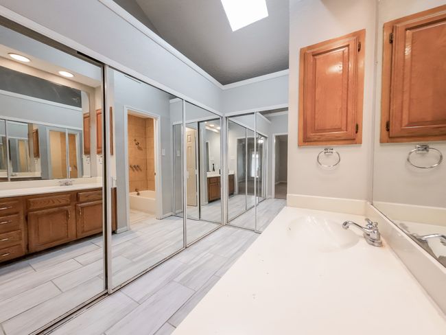 820 Via Madonna, House other with 2 bedrooms, 2 bathrooms and null parking in Mesquite TX | Image 13